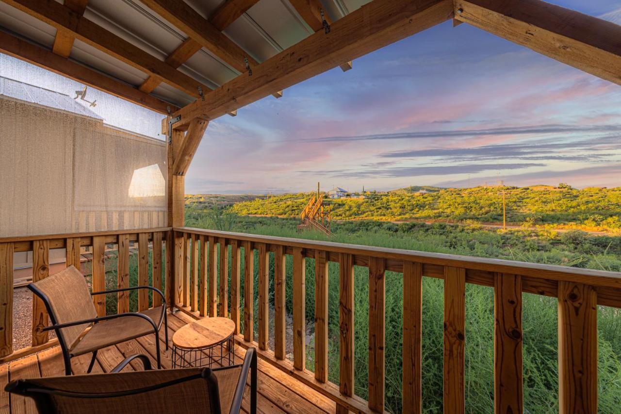 -Pet Friendly- Miners Cabin #6 - King Bed With Private Balcony Tombstone Eksteriør billede